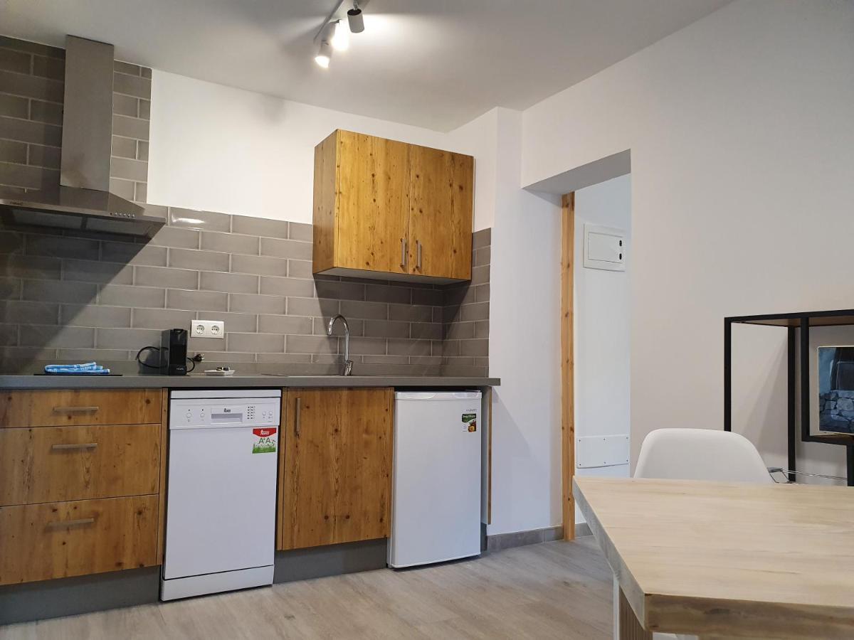 Apartamentos Cas Xurrac Es Caló Eksteriør bilde