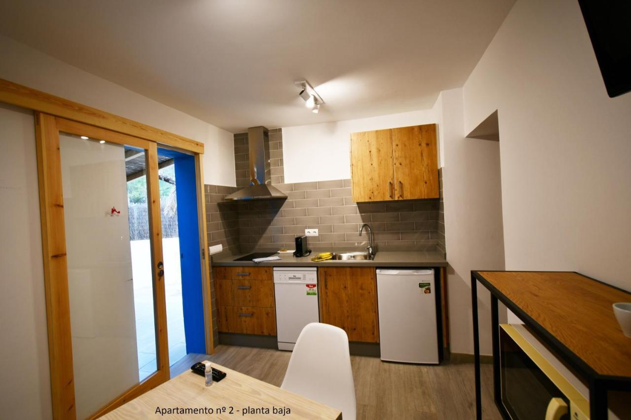 Apartamentos Cas Xurrac Es Caló Eksteriør bilde