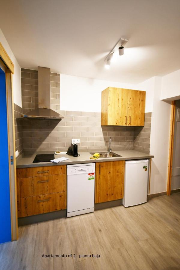 Apartamentos Cas Xurrac Es Caló Eksteriør bilde